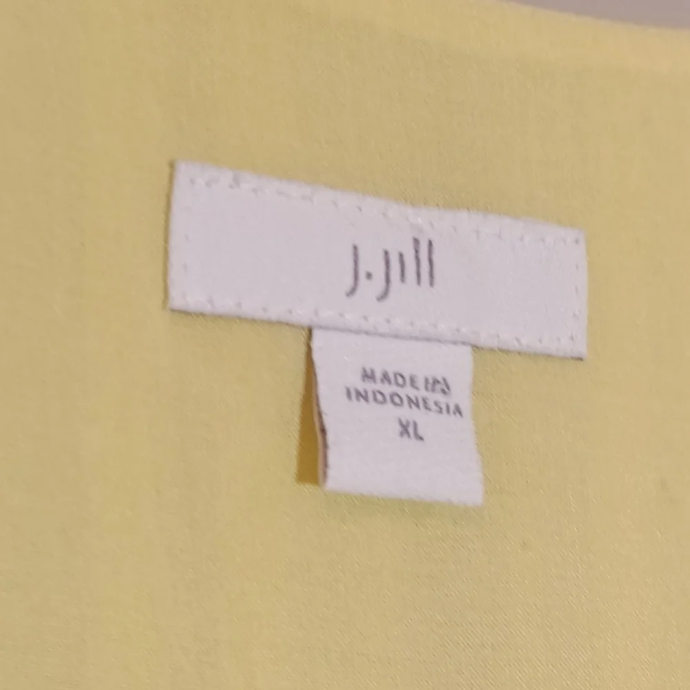 J. Jill Women's Jacquard V-Neck Tiered Midi Dress Size XL Yellow - Picture 4 of 7